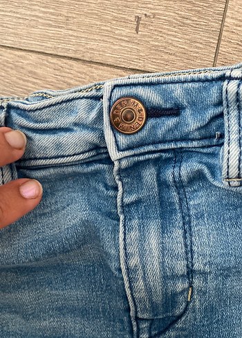 7 Yaş Beden Kız Çocuk Mavi Düğmeli Denim Etek
