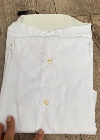 Düğmeli Siyah Papyonlu Beyaz Çocuk Gömleği - Görsel 5