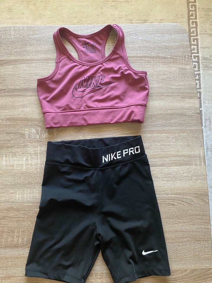 Nike Kadın Pembe Sporcu Sütyeni ve Siyah Şort - Görsel 2