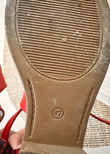 Kırmızı Nakışlı Kadın babet - Görsel 3