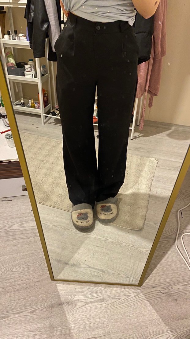 Kadın Siyah Rahat Kesim Kumaş Pantolon - Görsel 2