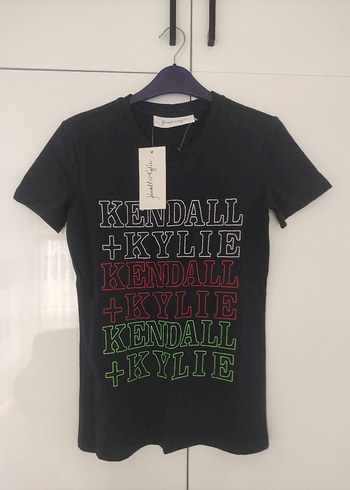 Diğer Kendall + Kylie Siyah Baskılı bayan Tişört