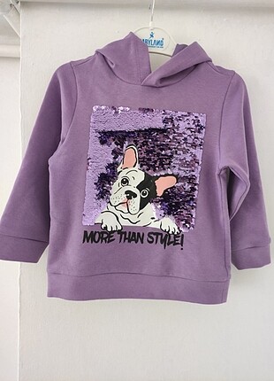 Sweatshirt