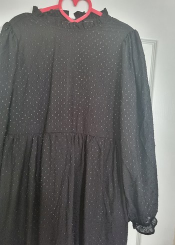 Uzun Kollu Siyah Fırfırlı Midi Elbise - Görsel 3