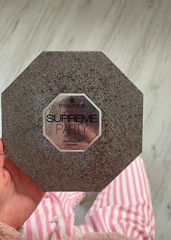 Gri ve Bej Tonlarında Far Paleti - Görsel 3