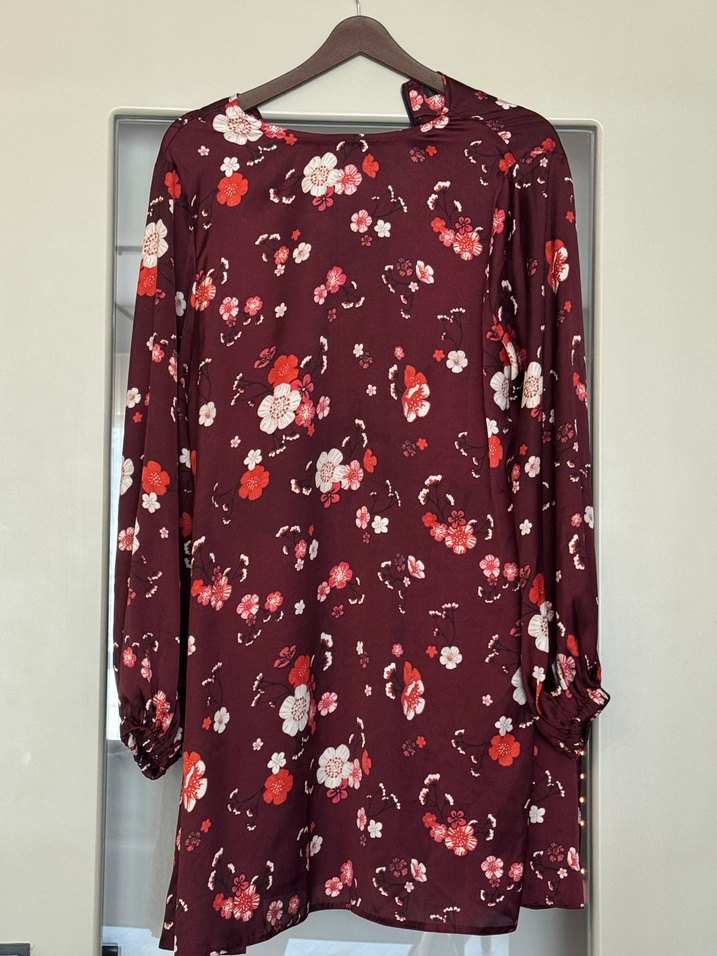 Bordo Çiçek Desenli Uzun Kollu Seyyar Kuşaklı Midi Tunik - Görsel 2