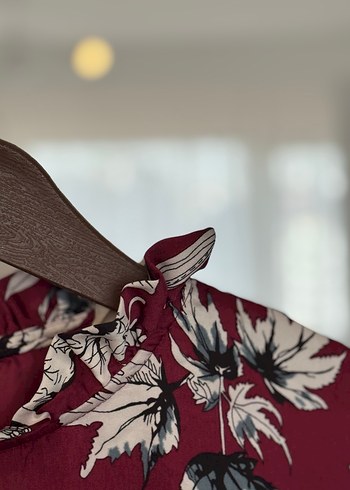 Bordo Çiçek Desenli Uzun Kollu Bluz - Görsel 4