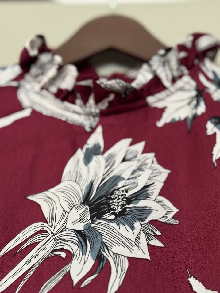 Bordo Çiçek Desenli Uzun Kollu Bluz - Görsel 5