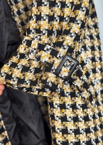 Hülya İnce Sarı-Siyah Kazayağı desenli Ekose Midi Kadın Kaban - Görsel 3