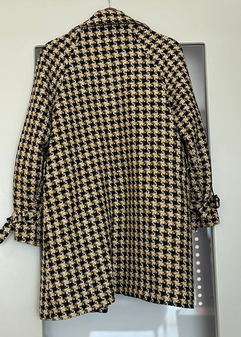 Hülya İnce Sarı-Siyah Kazayağı desenli Ekose Midi Kadın Kaban - Görsel 2