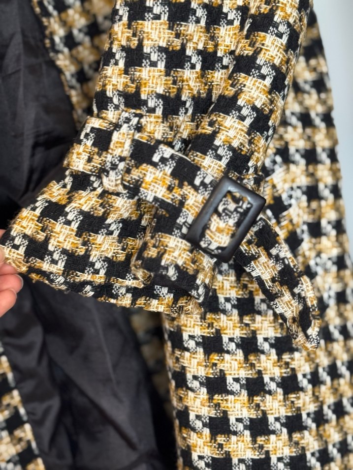 Hülya İnce Sarı-Siyah Kazayağı desenli Ekose Midi Kadın Kaban - Görsel 3