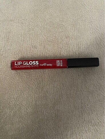 Avon Ultra Color Lip Gloss Cherry Pick