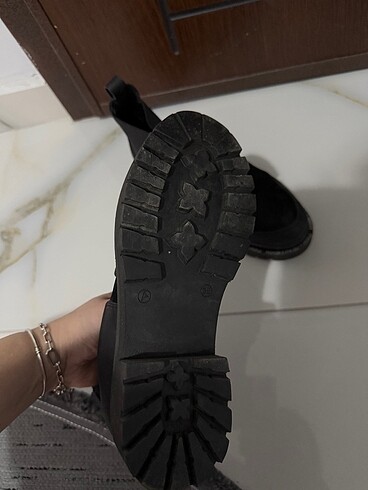 38 Beden siyah Renk Zara bot