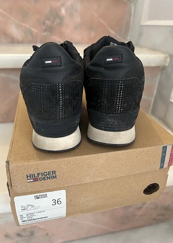 Tommy Hilfiger Siyah Dolgu Topuklu Spor Ayakkabı - Görsel 3