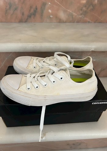 Converse 36