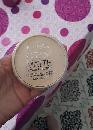 Rimmel London Pudra