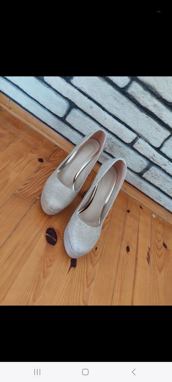 parlak topuklu ayakkabı - Görsel 2