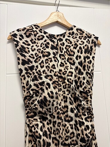 s Beden Zara leopar elbise