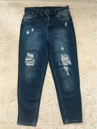 Yırtıklı mom jean