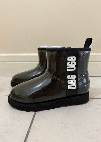 Ugg 36