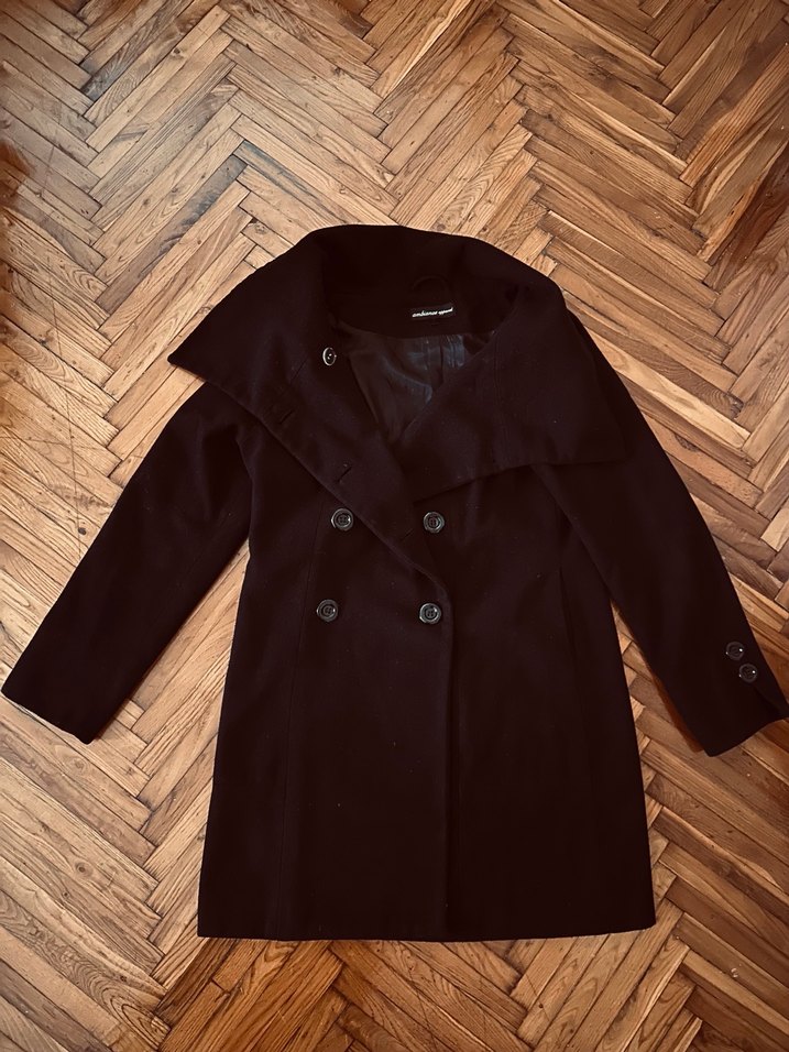 Çift Düğmeli Siyah Kaban - Görsel 3