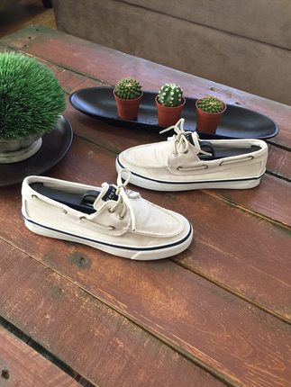 36 Beden ten rengi Renk Sperry 36 numara ayakkabı