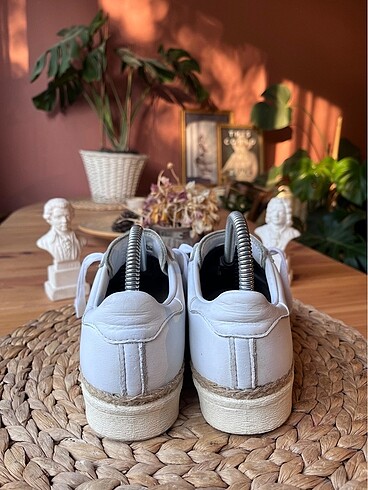 37,5 Beden Orijinal Adidas Süperstar