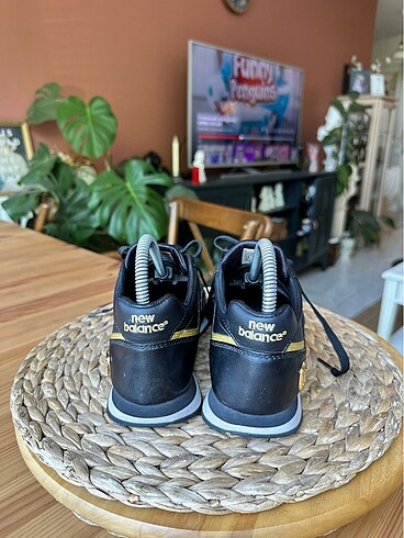 37 Beden siyah Renk Orijinal New Balance 574