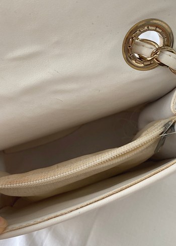 Beyaz Zincir Detaylı Kadın Çanta - Görsel 4