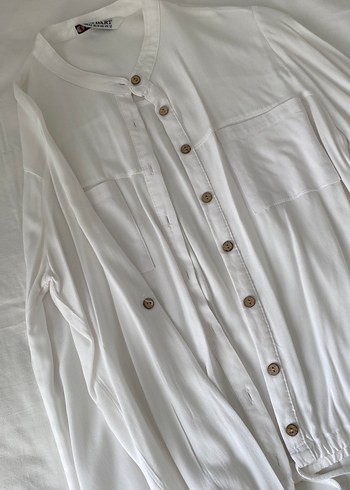 Düğmeli Beyaz Keten Kadın Gömlek - Görsel 5