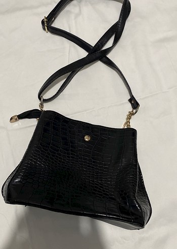 Siyah Deri Yılan Desenli Tokalı Kadın Çanta - Görsel 2