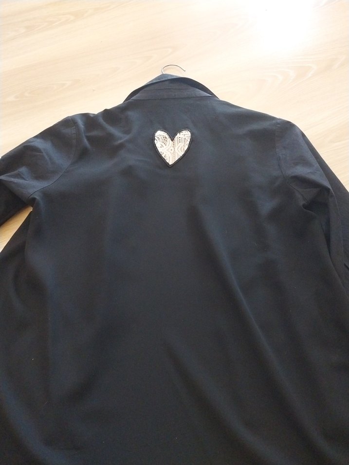 Siyah Baskılı Denim Kadın Gömlek - Görsel 4