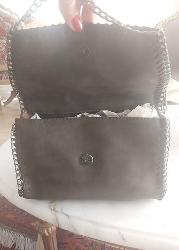 Zincir Detaylı Kahverengi Deri Kadın Çanta - Görsel 3