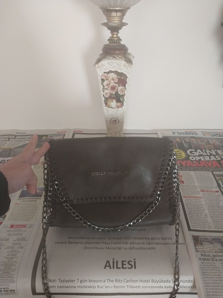 Zincir Detaylı Kahverengi Deri Kadın Çanta - Görsel 2