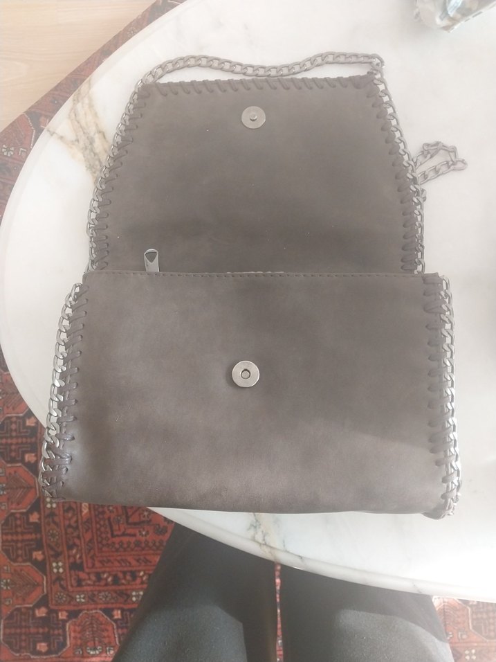 Zincir Detaylı Kahverengi Deri Kadın Çanta - Görsel 4