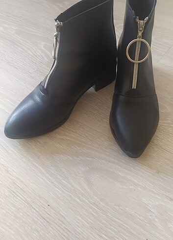 Zara bot