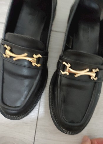 37 Beden altın Renk Altın Tokalı Siyah Kadın Stiletto Loafer