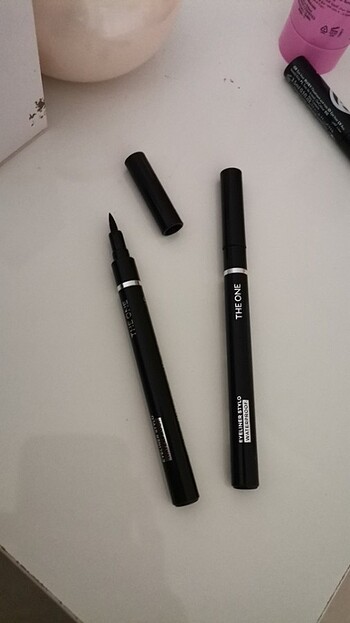 Oriflame The one waterproof eyeliner 