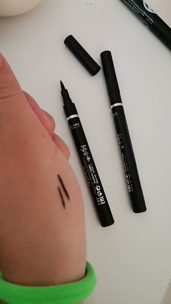  Beden Renk The one waterproof eyeliner 