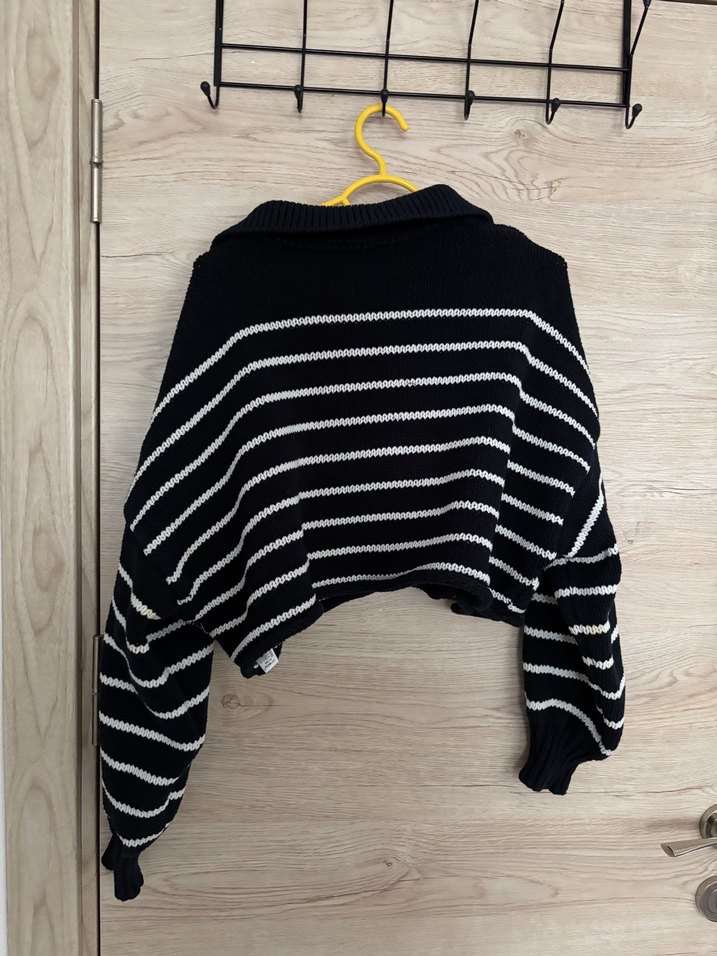 Zara Düğmeli Çizgili Triko Kazak - Görsel 3