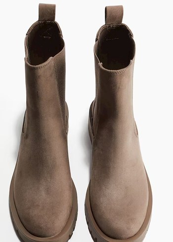 H&M chelsea bot