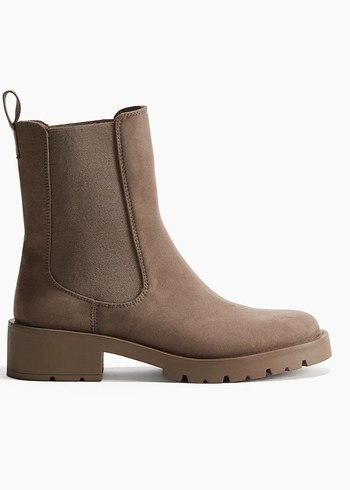 H&M H&M chelsea bot