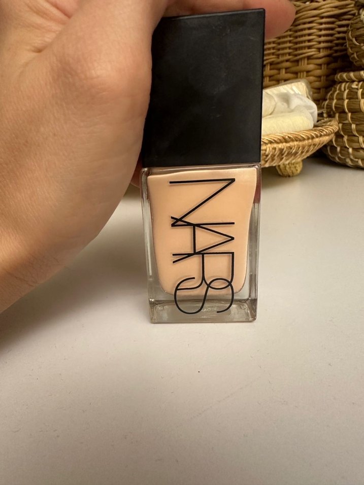 NARS Likit Fondöten - Görsel 4