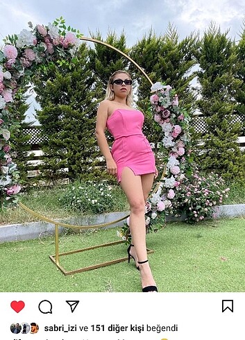 Holly Lolly Pembe elbise