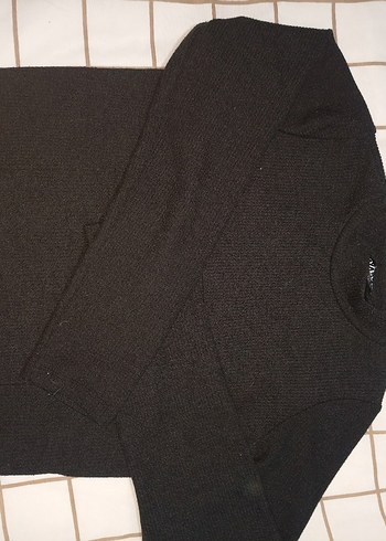 siyah crop boğaz yakalı kazak, büstiyer - Görsel 4