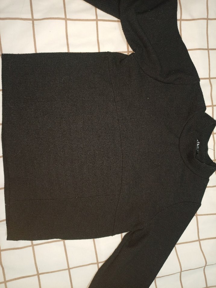 siyah crop boğaz yakalı kazak, büstiyer - Görsel 3