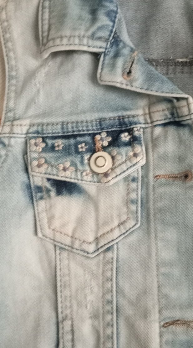 Düğmeli Kolsuz Mavi taslanmis  Denim Ceket - Görsel 2