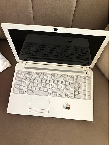 Toshiba marka laptop