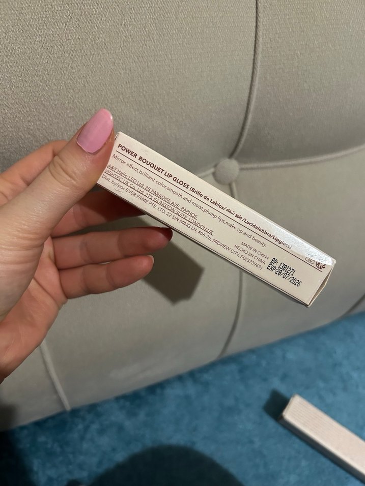 Parlak Mor Dudak Parlatıcısı - Görsel 4