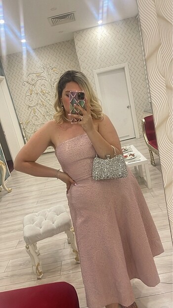 Pembe abiye